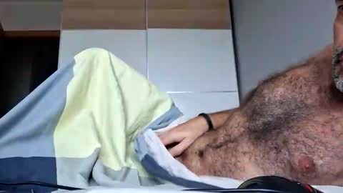 Snapshot of honeydaddyforyou chatting on October 2025 06:44:02 AM honeydaddyforyou online show from October 2025 06:44:02 AM