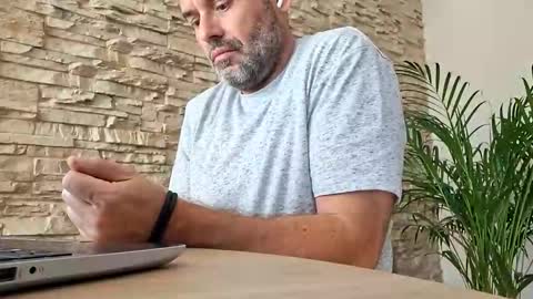 Snapshot of honeydaddyforyou chatting on October 2025 10:41:01 AM honeydaddyforyou online show from October 2025 10:41:01 AM