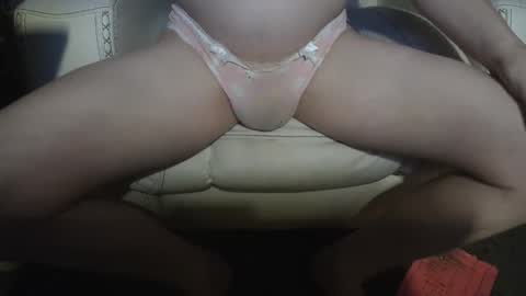 Snapshot of honeylovelace777 chatting on January 2025 02:04:01 AM Heather Lovelace online show from January 2025 02:04:01 AM