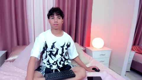 honeymoon_sariel online show from October 2025 01:00:02 PM