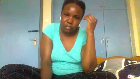 Snapshot of honeymuny chatting on October 2025 10:17:02 AM Honeymuny online show from October 2025 10:17:02 AM