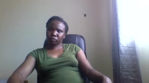 Snapshot of honeymuny chatting on October 2025 08:15:02 AM Honeymuny online show from October 2025 08:15:02 AM