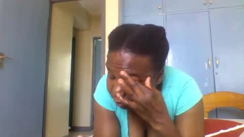 Snapshot of honeymuny chatting on November 2025 07:53:01 AM Honeymuny online show from November 2025 07:53:01 AM