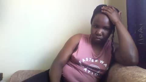 Snapshot of honeymuny chatting on November 2025 07:44:02 AM Honeymuny online show from November 2025 07:44:02 AM