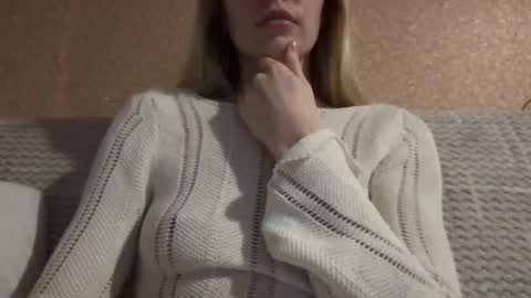 honeynymph online show from February 2025 03:36:01 AM
