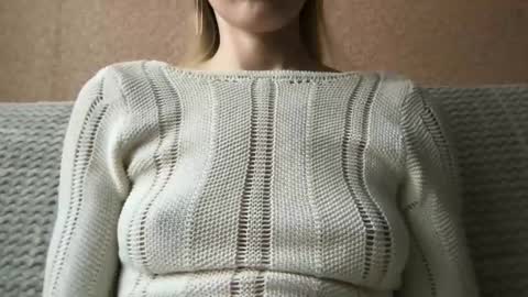 honeynymph online show from February 2025 01:41:01 PM