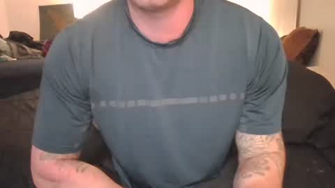 Snapshot of honorablyrespectedgent chatting on October 2025 09:21:02 PM Andrew online show from October 2025 09:21:02 PM