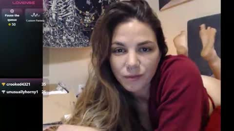 HoodHippy online show from October 2025 04:15:02 AM