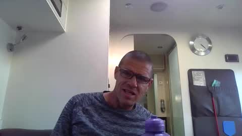 hooliganism33 online show from September 2025 06:50:02 AM