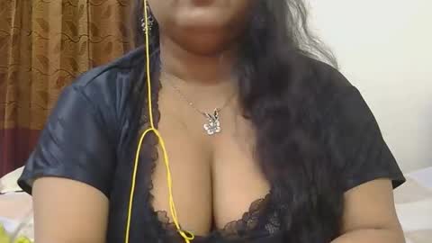 horneydesibabe online show from October 2025 06:17:02 PM