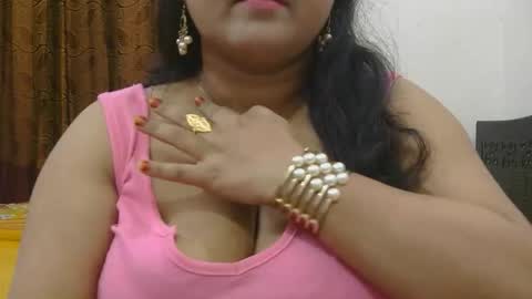 horneydesibabe online show from October 2025 05:35:01 PM