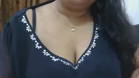 horneydesibabe online show from November 2025 12:23:01 AM