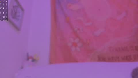 The girl with butterfly lips online show from February 2025 04:14:02 AM