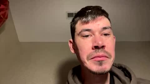 Justin 7 inches online show from March 2025 05:04:01 PM