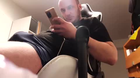 hornycock_1993 online show from January 2025 02:51:01 AM