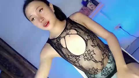 Snapshot of hornykylie047 chatting on November 2025 07:14:01 PM hornykylie047 online show from November 2025 07:14:01 PM