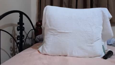 Tyla online show from December 2024 03:11:02 AM