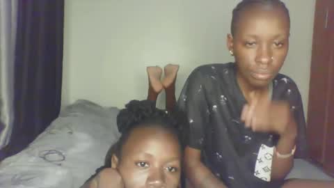 hornysouls01 online show from September 2025 03:23:02 PM