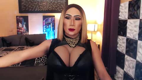 Snapshot of horsecockjessica chatting on October 2025 07:53:02 AM horsecockjessica online show from October 2025 07:53:02 AM