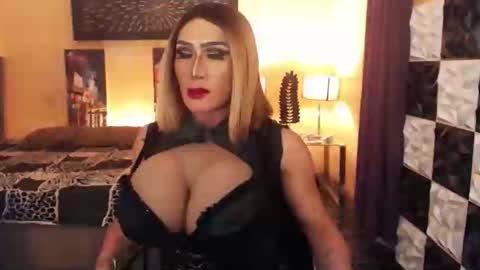 Snapshot of horsecockjessica chatting on October 2025 01:56:02 PM horsecockjessica online show from October 2025 01:56:02 PM