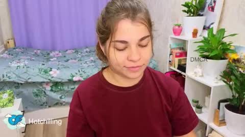 LiluCaroline online show from September 2025 04:00:01 PM