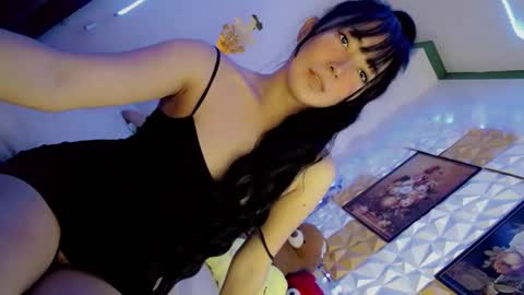 its me CLAUDIA online show from February 2025 02:21:01 AM