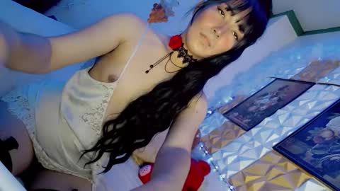 its me CLAUDIA online show from March 2025 01:37:02 AM