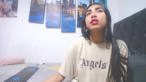 hot coupl3 69 online show from February 2025 04:51:02 AM