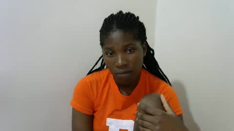 LONNAH online show from January 2025 07:06:01 PM