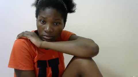 LONNAH online show from February 2025 06:04:01 AM