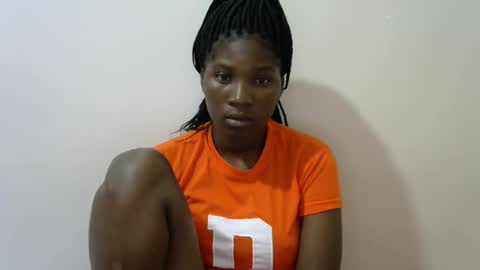 LONNAH online show from February 2025 07:13:01 PM