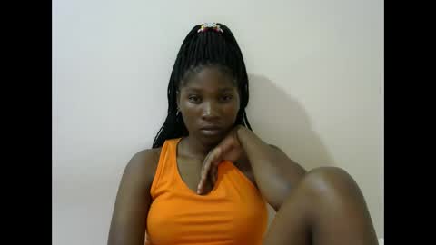 LONNAH online show from February 2025 07:09:01 PM