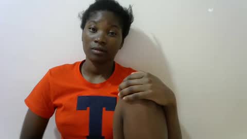 LONNAH online show from March 2025 02:10:02 PM