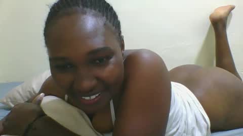 Snapshot of hot_masha chatting on January 2025 10:17:01 AM hot_masha online show from January 2025 10:17:01 AM