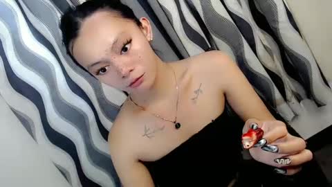 SWEET AGATHA online show from February 2025 06:44:02 AM