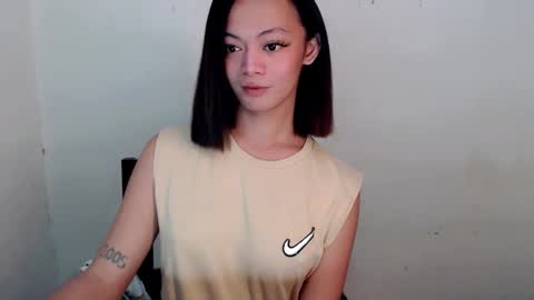 SWEET AGATHA online show from October 2025 06:38:01 AM