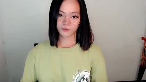 SWEET AGATHA online show from November 2025 02:28:01 PM