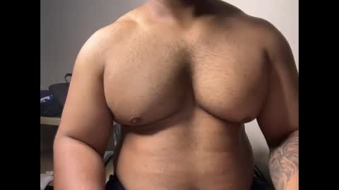 Snapshot of hot_roccohunter chatting on December 2025 05:29:01 PM pranit online show from December 2025 05:29:01 PM