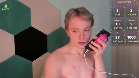 Snapshot of hot_twinkboy chatting on March 2025 03:42:02 PM hot_twinkboy online show from March 2025 03:42:02 PM