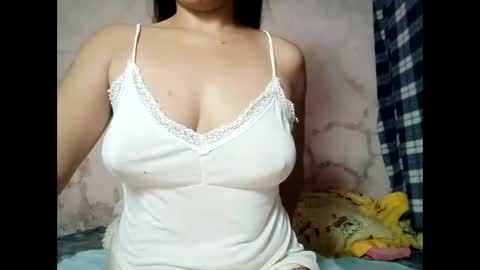hot_warrios247 online show from January 2025 05:43:01 AM