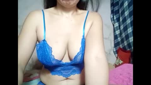hot_warrios247 online show from February 2025 08:26:02 AM