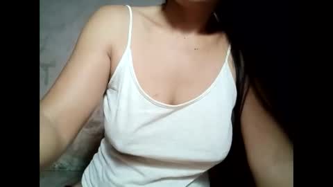 hot_warrios247 online show from February 2025 08:26:01 PM