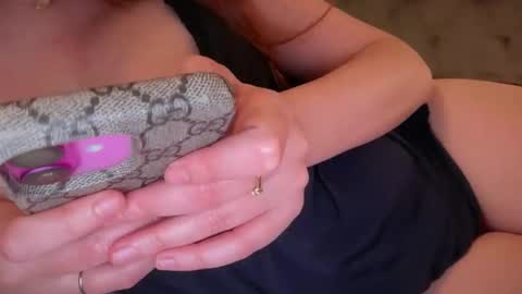 Snapshot of hotasember chatting on December 2025 05:05:01 AM Ember online show from December 2025 05:05:01 AM