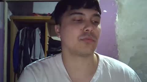 Snapshot of hotbaby6900 chatting on October 2025 09:24:01 PM hotbaby6900 online show from October 2025 09:24:01 PM