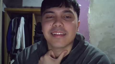 Snapshot of hotbaby6900 chatting on October 2025 04:49:02 AM hotbaby6900 online show from October 2025 04:49:02 AM