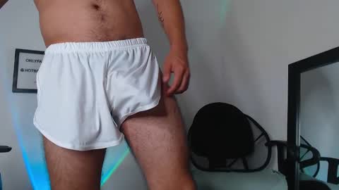 Snapshot of hotboyneon490 chatting on January 2025 04:25:01 PM Alex Neon online show from January 2025 04:25:01 PM