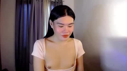 Snapshot of hotbunnyrainx chatting on October 2025 02:08:01 AM rain online show from October 2025 02:08:01 AM