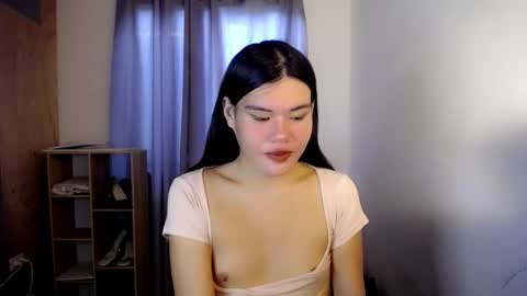 Snapshot of hotbunnyrainx chatting on November 2025 02:34:01 AM rain online show from November 2025 02:34:01 AM