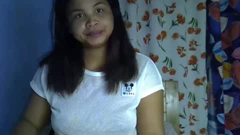 hotcelici online show from October 2025 05:25:01 AM