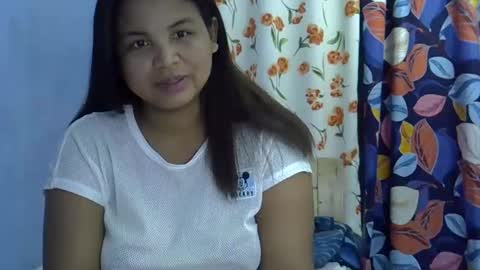 hotcelici online show from October 2025 10:15:01 AM